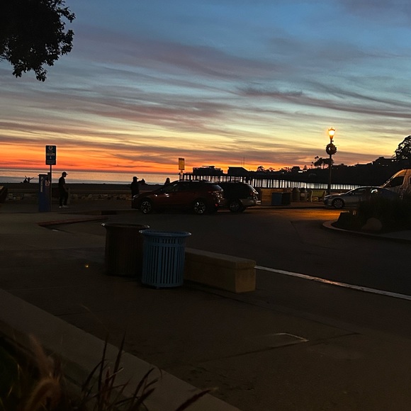 Meet your Posher, Janelle aka bohemiansales - Picture 4 of 15